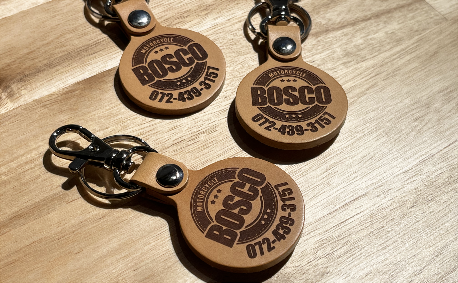 株式会社BOSCO様のキーホルダー制作 – C-PLUS株式会社｜大阪のブランディング会社